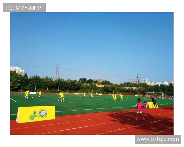 德云社足球球星的崛起与挑战 解读他们在绿茵场上的精彩表现与未来前景