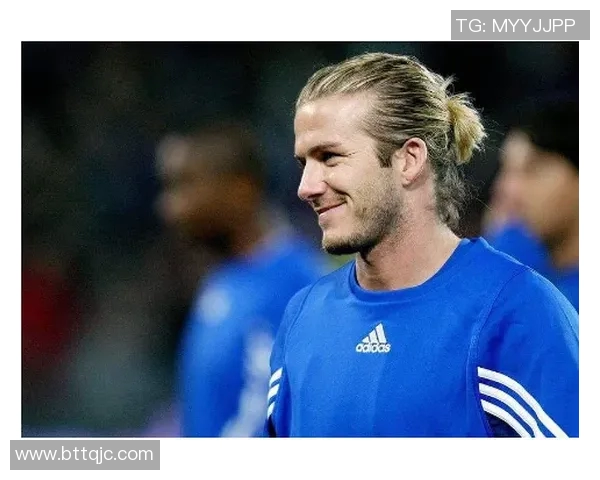 中长发足球球星盘点：从帅气发型到场上英姿展现独特魅力